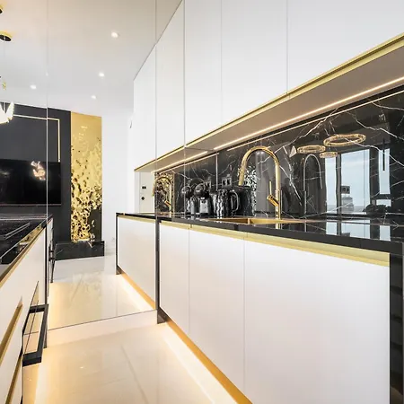 Goldstar Apartament- Wanna Z Widokiem, 19 Pietro, Hanza Tower * 什切青