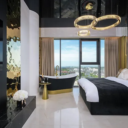 Goldstar Apartament- Wanna Z Widokiem, 19 Pietro, Hanza Tower Διαμέρισμα