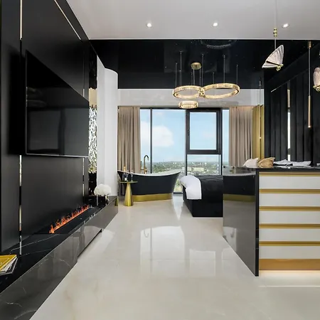 Goldstar Apartament- Wanna Z Widokiem, 19 Pietro, Hanza Tower 公寓